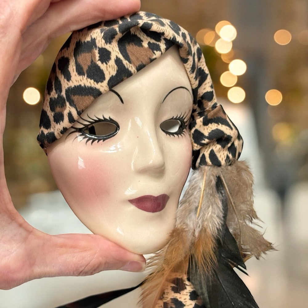 Vintage 2001 Fancy Faces Signed Ceramic Hand Painted Mini Mask 4”x3” Mardi Gras